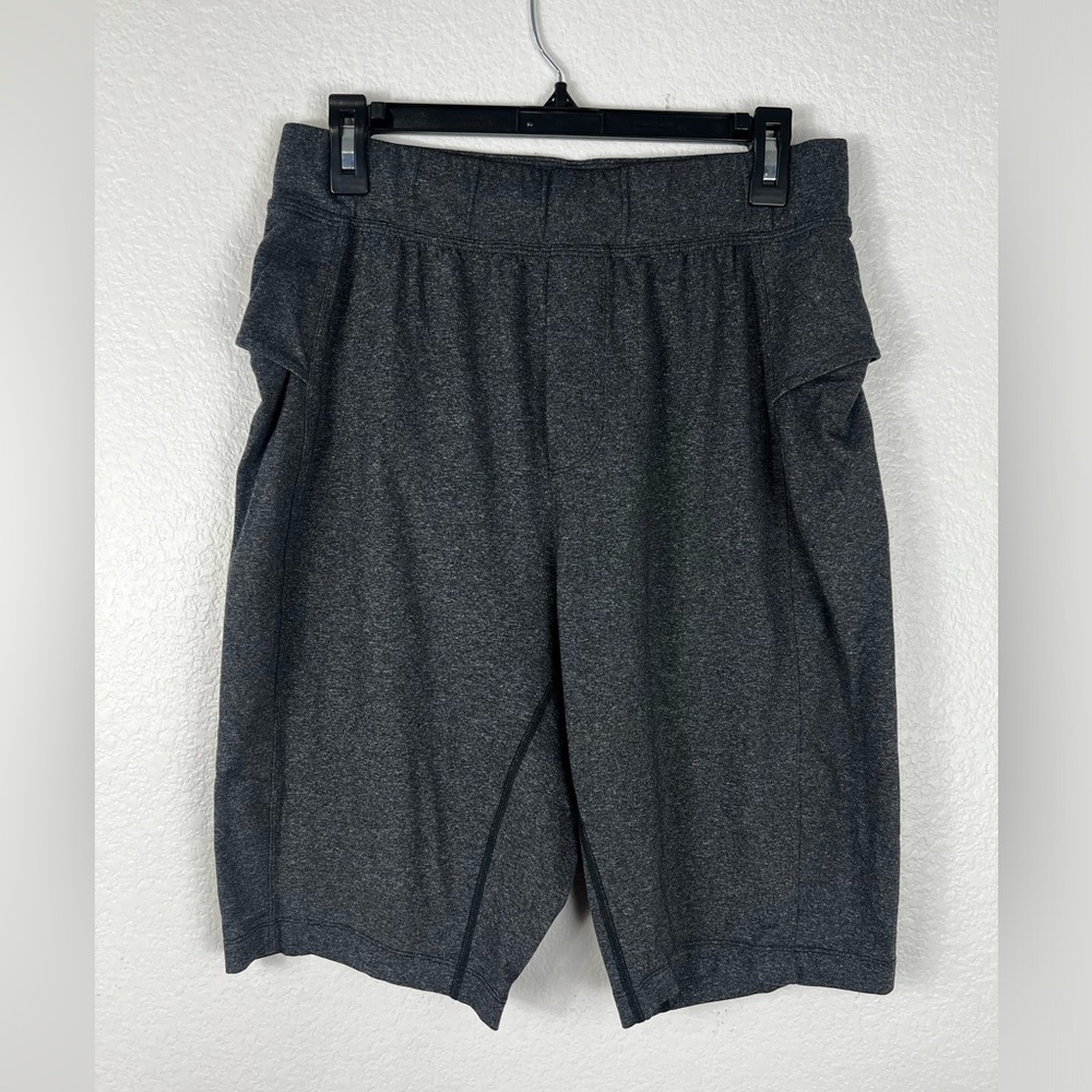 Lululemon Men's Athletic Short Heathered Black Luon Stretch size M